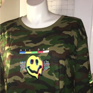 NWT Size 4X Big/Tall -Camouflage short-sleeve Men’